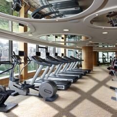 Отель Four Points by Sheraton Shenzhen Китай, Шэньчжэнь - отзывы, цены и фото номеров - забронировать отель Four Points by Sheraton Shenzhen онлайн фитнесс-зал