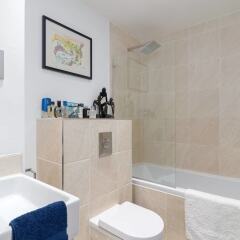 Отель 1 Bedroom for 2 Guests in Marvellous Notting Hill Великобритания, Лондон - отзывы, цены и фото номеров - забронировать отель 1 Bedroom for 2 Guests in Marvellous Notting Hill онлайн ванная