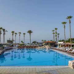 Pavlo Napa Beach Hotel in Ayia Napa, Cyprus from 144$, photos, reviews - zenhotels.com pool photo 2