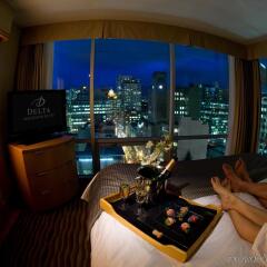 Отель Delta Hotels by Marriott Vancouver Downtown Suites Канада, Ванкувер - отзывы, цены и фото номеров - забронировать отель Delta Hotels by Marriott Vancouver Downtown Suites онлайн комната для гостей фото 4