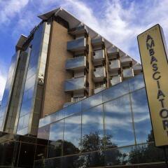 Hotel Ambasciatori вид на фасад
