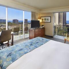 DoubleTree by Hilton Hotel Alana - Waikiki Beach комната для гостей