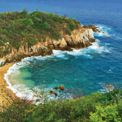 Отель Isla Natura Beach Huatulco пляж