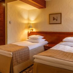Отель Savoy Boutique Hotel by TallinnHotels Эстония, Таллин - 13 отзывов об отеле, цены и фото номеров - забронировать отель Savoy Boutique Hotel by TallinnHotels онлайн комната для гостей