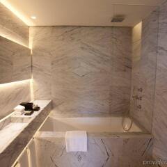 Отель La Suite West - Hyde Park сауна