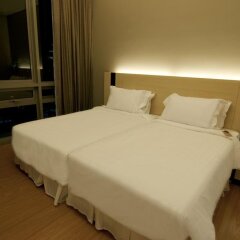 Отель Pearl Suites Swiss Garden Residences Малайзия, Куала-Лумпур - отзывы, цены и фото номеров - забронировать отель Pearl Suites Swiss Garden Residences онлайн комната для гостей фото 2