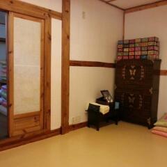 Отель Hyosunjae Hanok Guesthouse с домашними животными