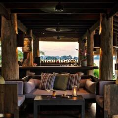 Отель Six Senses Yao Noi гостиничный бар