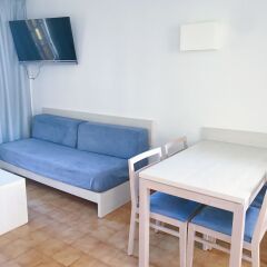 Отель Apartamentos Delfin Casa Vida комната для гостей