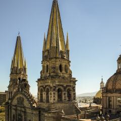 Отель Gamma Guadalajara Centro Histórico Мексика, Гвадалахара - отзывы, цены и фото номеров - забронировать отель Gamma Guadalajara Centro Histórico онлайн городской автобус
