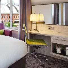 Отель Jurys Inn Manchester City Centre Великобритания, Манчестер - отзывы, цены и фото номеров - забронировать отель Jurys Inn Manchester City Centre онлайн удобства в номере