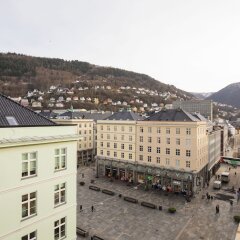 Отель Thon Hotel Bristol, Bergen Норвегия, Берген - отзывы, цены и фото номеров - забронировать отель Thon Hotel Bristol, Bergen онлайн балкон