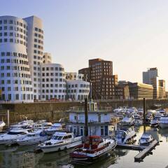 Отель ibis Düsseldorf Hauptbahnhof