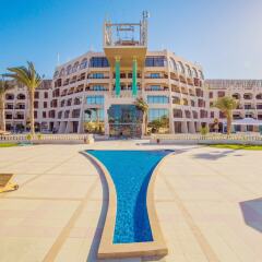 Отель Golden Paradise Aqua Park City фитнесс-зал фото 2