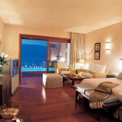 Отель Grand Resort Lagonissi комната для гостей фото 3