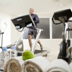 Отель Gran Hotel Torre Catalunya Испания, Барселона - 9 отзывов об отеле, цены и фото номеров - забронировать отель Gran Hotel Torre Catalunya онлайн фитнесс-зал фото 2