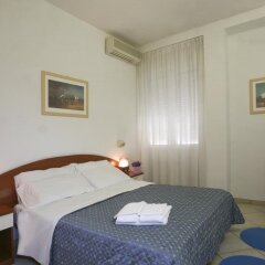 Отель Residence I Girasoli Римини комната для гостей фото 5