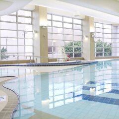Отель The Salisbury - YMCA of Hong Kong бассейн фото 3