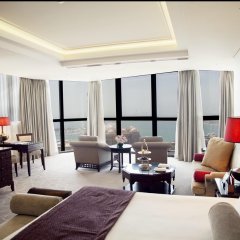 Отель Bab Al Qasr Biltmore Hotel ОАЭ, Абу-Даби - 1 отзыв об отеле, цены и фото номеров - забронировать отель Bab Al Qasr Biltmore Hotel онлайн комната для гостей фото 3