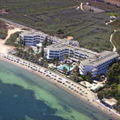 Nobu Hotel Ibiza Bay пляж фото 2