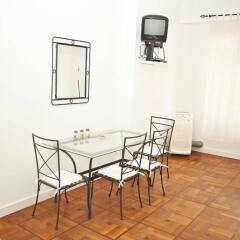 Апартаменты Square Royal Apartment в номере