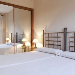 Отель Apartamentos Vértice Bib Rambla Испания, Севилья - отзывы, цены и фото номеров - забронировать отель Apartamentos Vértice Bib Rambla онлайн комната для гостей фото 5