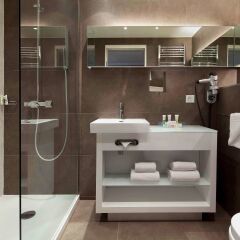 Отель Mercure Paris Vaugirard Porte de Versailles ванная