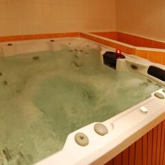 Отель Free Zone-Hostel Praha Чехия, Прага - отзывы, цены и фото номеров - забронировать отель Free Zone-Hostel Praha онлайн бассейн