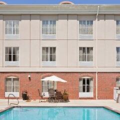 Отель Holiday Inn Express Vicksburg бассейн фото 3