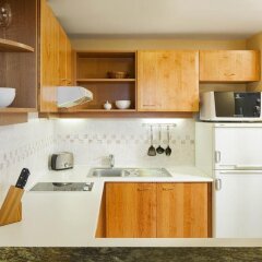 Отель Mamaison Residence Downtown Prague в номере фото 2