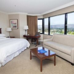 Отель Hilton Universal City Лос-Анджелес комната для гостей фото 4