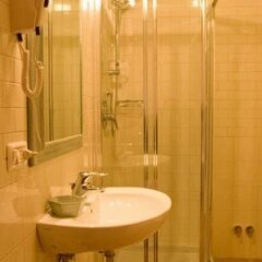 Hotel Ristorante La Fattoria Сполето ванная