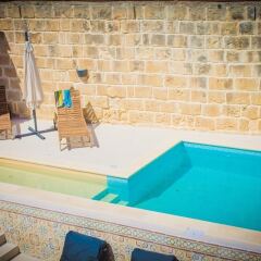 Отель Lemon Tree Bed & Breakfast бассейн фото 2
