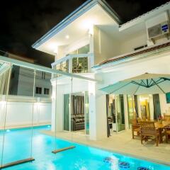 Отель Pattaya Pool Villa бассейн фото 3
