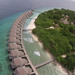 Отель J Resort Alidhoo Остров Манафару пляж