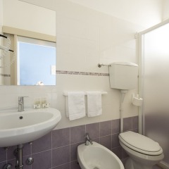 Hotel Milano Гаттео-а-Маре ванная