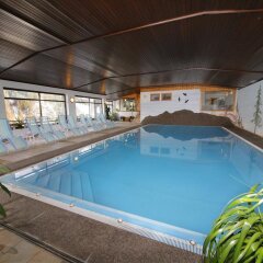 Hotel Madatsch Стельвио бассейн