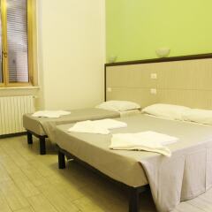 Hotel Poma Милан комната для гостей фото 8