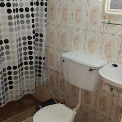 Отель Almond Tree Guest House ванная фото 2