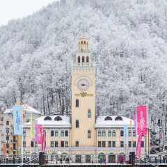 Гостиница Radisson, Роза Хутор (Radisson Hotel, Rosa Khutor) в Красной Поляне 5 отзывов об отеле, цены и фото номеров - забронировать гостиницу Radisson, Роза Хутор (Radisson Hotel, Rosa Khutor) онлайн Красная Поляна городской автобус