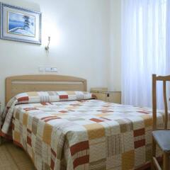 Отель Hostal María Luisa комната для гостей фото 3