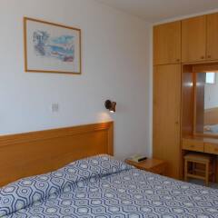 Отель Maistros Hotel Apartments Кипр, Протарас - отзывы, цены и фото номеров - забронировать отель Maistros Hotel Apartments онлайн сейф в номере
