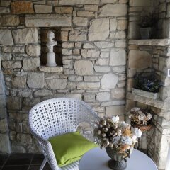 The Stone Castle Boutique Hotel гостиничный бар