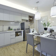 Отель Roomme Hospitality Nang Linchee Branch Бангкок в номере