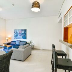 Отель Metropolis - Ease by Emaar Дубай комната для гостей фото 4