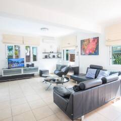 Отель Mesogios Villas комната для гостей фото 4