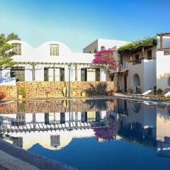 Отель Mathios Village Греция, Остров Санторини - отзывы, цены и фото номеров - забронировать отель Mathios Village онлайн бассейн фото 3