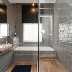 Отель Bright & Spacious 2 Bed w/ Terrace near City Centre сауна