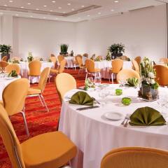 Отель Courtyard by Marriott Budapest City Center