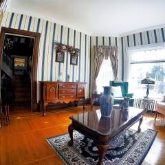 Отель Blue Gables Bed and Breakfast интерьер отеля фото 3